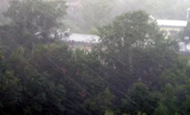 Ploile torentiale din China au facut primele victime