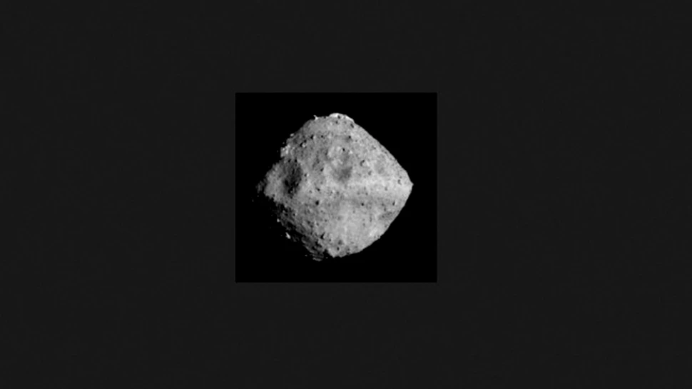 Sonda japoneză Hayabusa2 s-a întâlnit cu asteroidul Ryugu