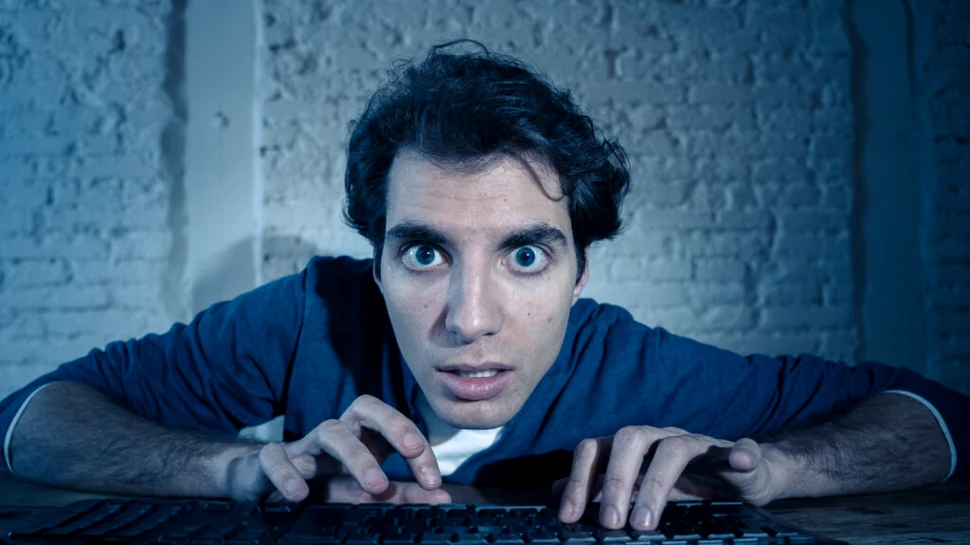 Ce poți păți dacă te uiți la prea multe filme pornografice?