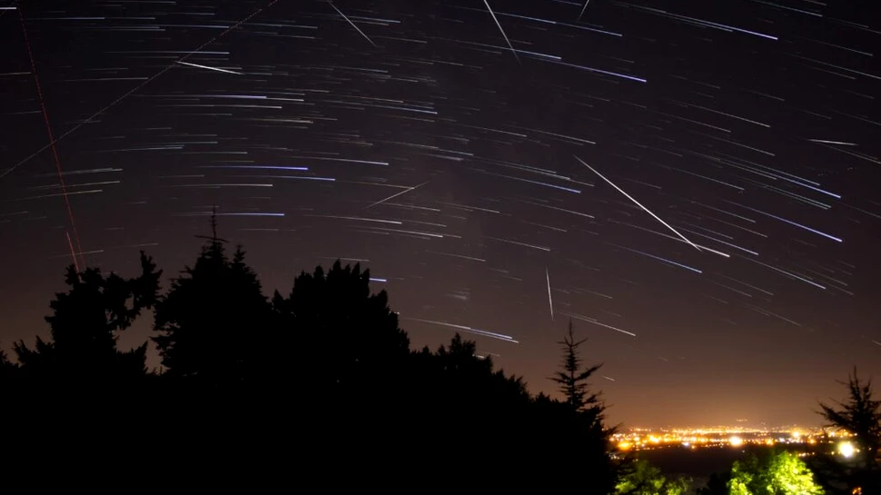 Leonidele ating vârful în weekendul 16 și 17 noiembrie! Cum să vezi ploaia de meteori?