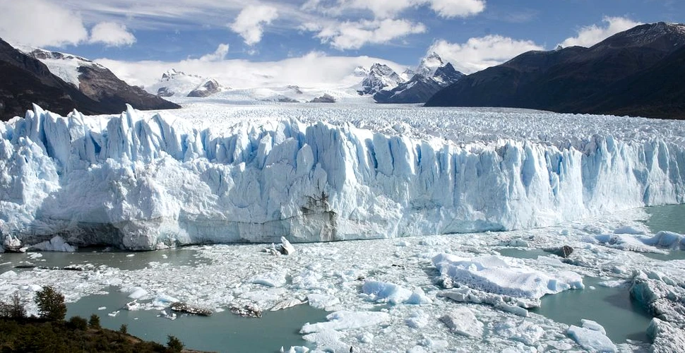 Planul NEBUNESC al cercetătorilor pentru oprirea topirii gheţarilor. Primele teste vor avea loc în Elveţia