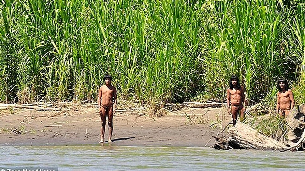 Ultimul trib pierdut din Amazon. Primele imagini cu nomazii din Peru care nu au fost atinşi de civilizaţie – VIDEO