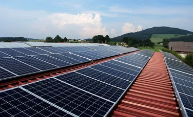 Noua metodă REVOLUŢIONARĂ de colectare a energiei solare fără utilizarea panourilor solare