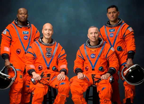 De ce NASA a ales numai bărbați pentru viitoarea misiune Artemis 3?