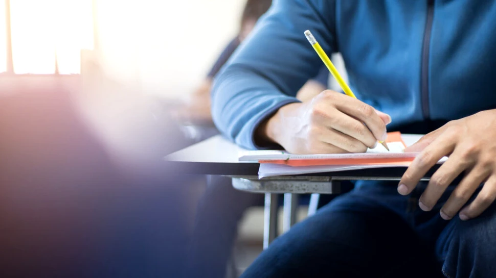 Un profesor a împușcat un student în timpul unui examen