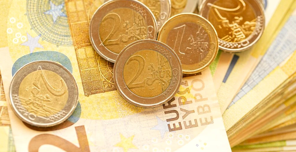 Monedele est-europene pierd din putere, iar asta ar putea crește inflația