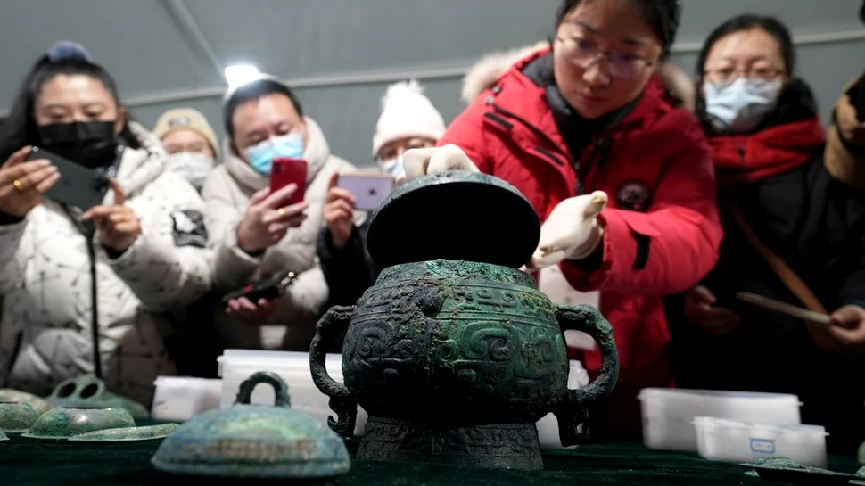 Un vas din bronz de la începutul Beijingului dezvăluie informații importante