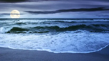 Test de cultură generală. De ce Luna pare mai mare atunci când se află la orizont?