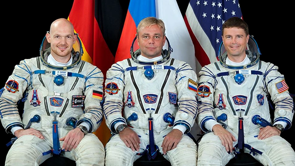 După 6 luni petrecute pe Staţia Spaţială Internaţională, 3 astronauţi s-au întors acasă