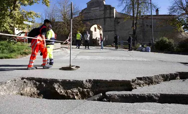 Cutremurul din Italia: cel puţin 25.000 de persoane dislocate – foto, video