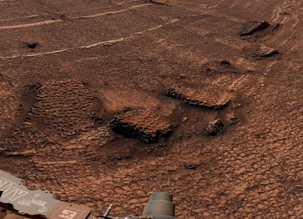 Roverul Curiosity a găsit o „mare de poligoane” pe Marte