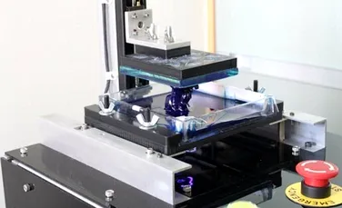 Vezi cum funcţionează o imprimantă 3D concepută de un amator! (VIDEO)