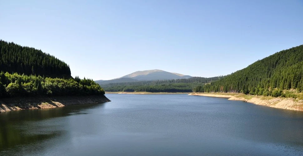Sedimentele dintr-un lac din România arată impactul avut de schimbările politice asupra mediului