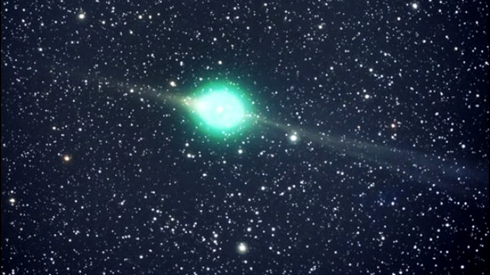 O cometa rara se apropie de Pamant