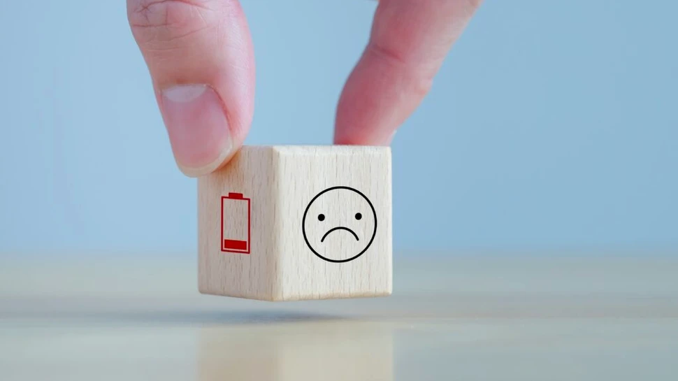 De ce burnout-ul nu este doar oboseală și nu se rezolvă cu o vacanță?