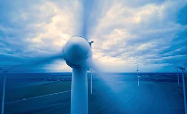 O companie de energie eoliană renunță la 2.000 de angajați