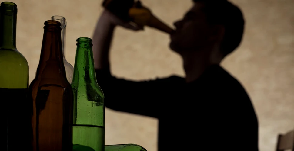 Un vlogger din China s-a filmat în timp ce a băut alcool până la moarte