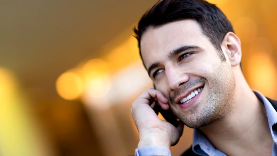 O companie de telefonie mobilă promite acoperire nelimitată, folosind relee GSM amplasate pe orbita Pământului