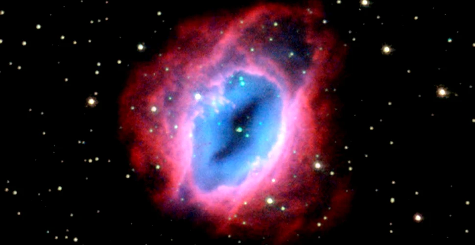 O imagine din „Stăpânul Inelelor”? Nu, o fotografie astronomică realizată cu cel mai celebru telescop spaţial