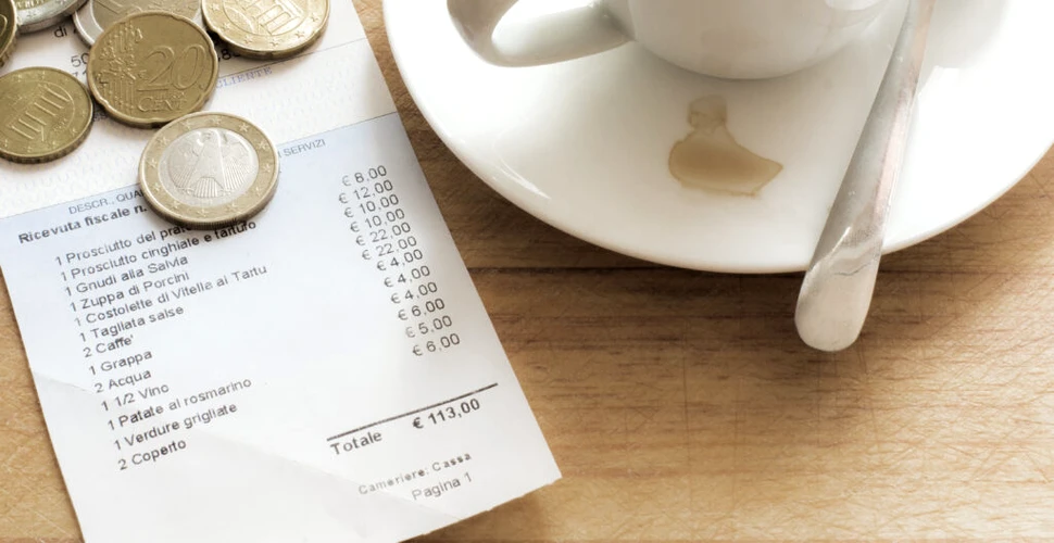 Cum au reușit un tată și fiu să mănânce fără să plătească la 40 de restaurante în trei ani