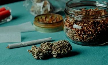 Drogurile recreaționale pot dubla riscul de accident vascular cerebral