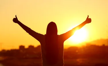 Ce te face nesigur și cum să dezvolți încrederea în sine: „Încrederea autentică este silențioasă și constantă; aroganța este zgomotoasă și defensivă”