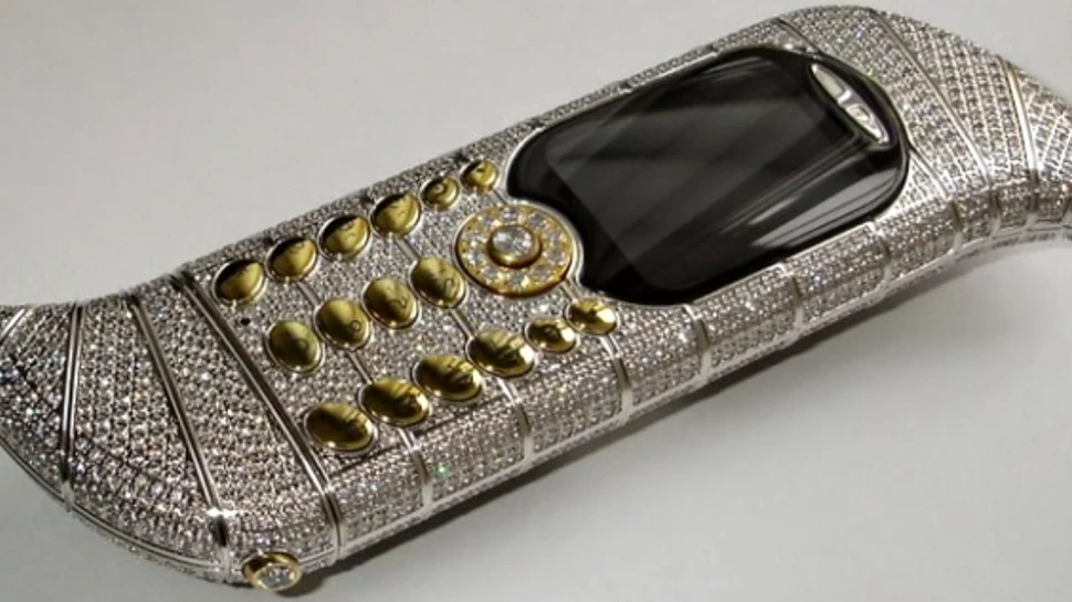 Top 10 cele mai ciudate şi/sau urâte telefoane mobile