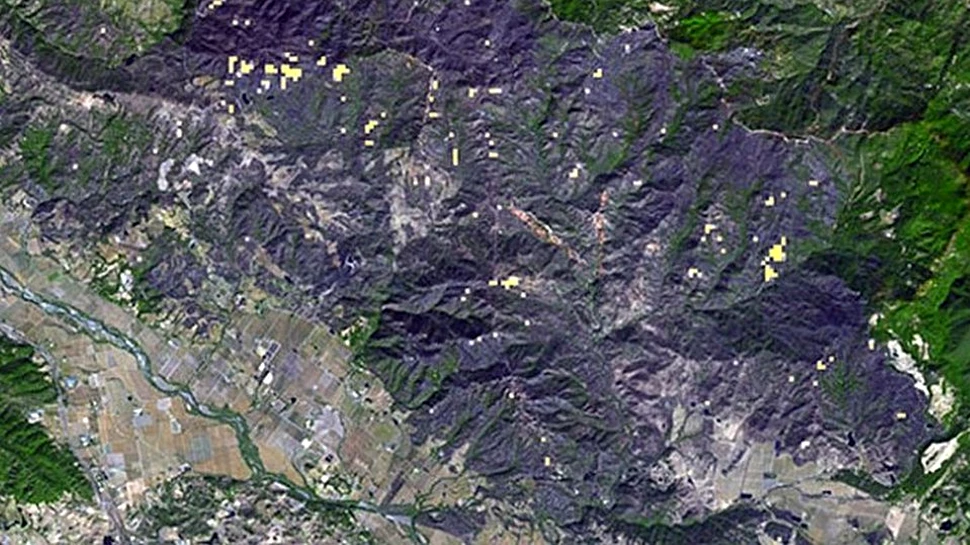 Incendiile din California au lăsat o ”cicatrice” întunecată care poate fi văzută din spaţiu