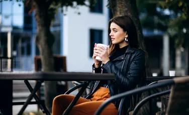 Cafeaua de dimineață ar putea ajuta la combaterea cancerului, indică un studiu