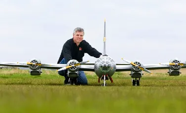 Cel mai mare si mai greu model de avion si-a luat zborul