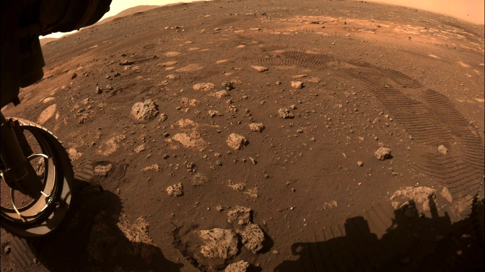 Roverul Perseverance a început oficial căutarea de semne de viață pe planeta Marte