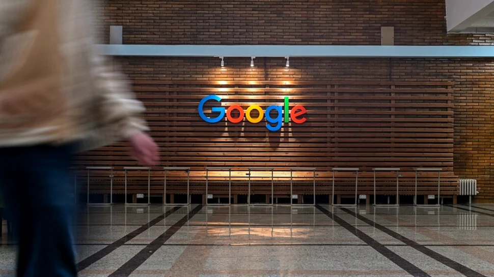 Google deschide Google Lab în cadrul Universității Politehnica din București