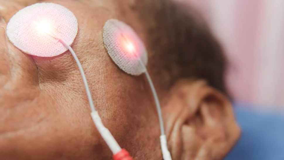 Stimularea creierului cu electricitate ar putea vindeca durerea unei despărțiri