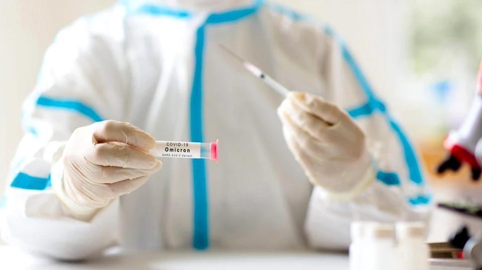 China a detectat primul caz de Omicron. Pacientul, tratat în izolare în spital