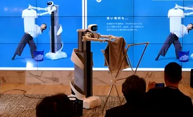 Ugo, robotul care îţi bagă rufele la spălat şi apoi le întinde