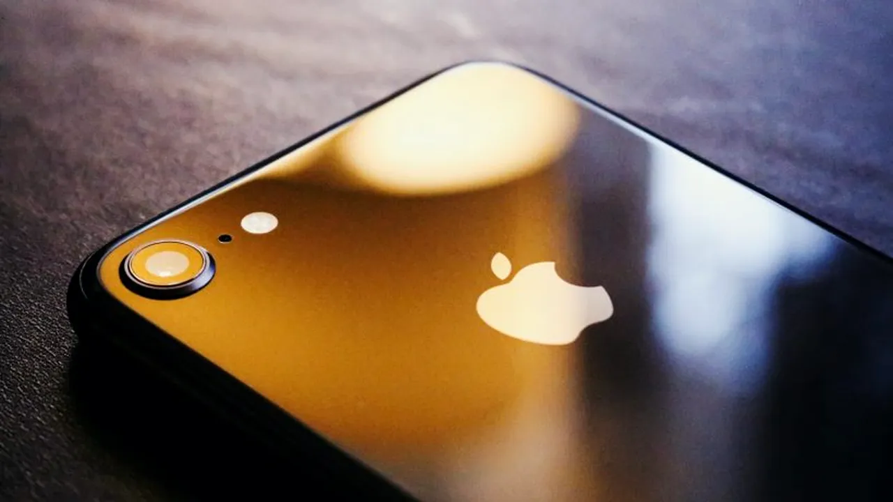telefon-iphone-apple-unsplash_Descopera 