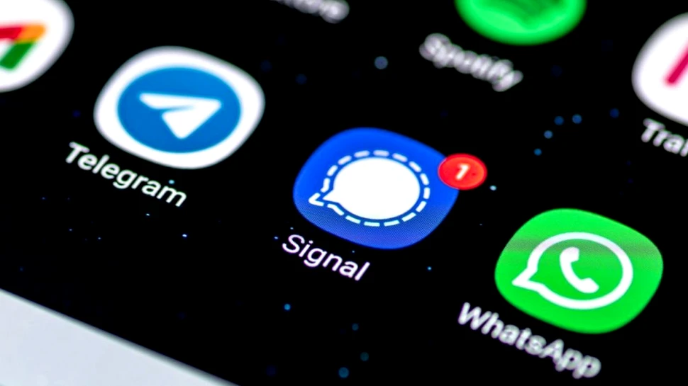 Creștere mare pentru Signal, aplicația susţinută de Elon Musk