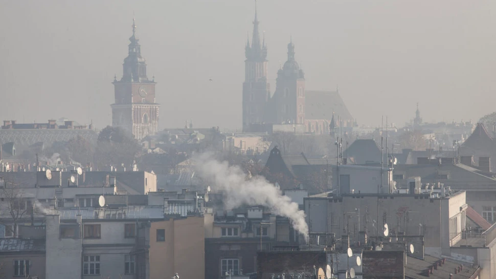 Cum a reușit cel mai poluat oraș din Polonia să-și curețe aerul?