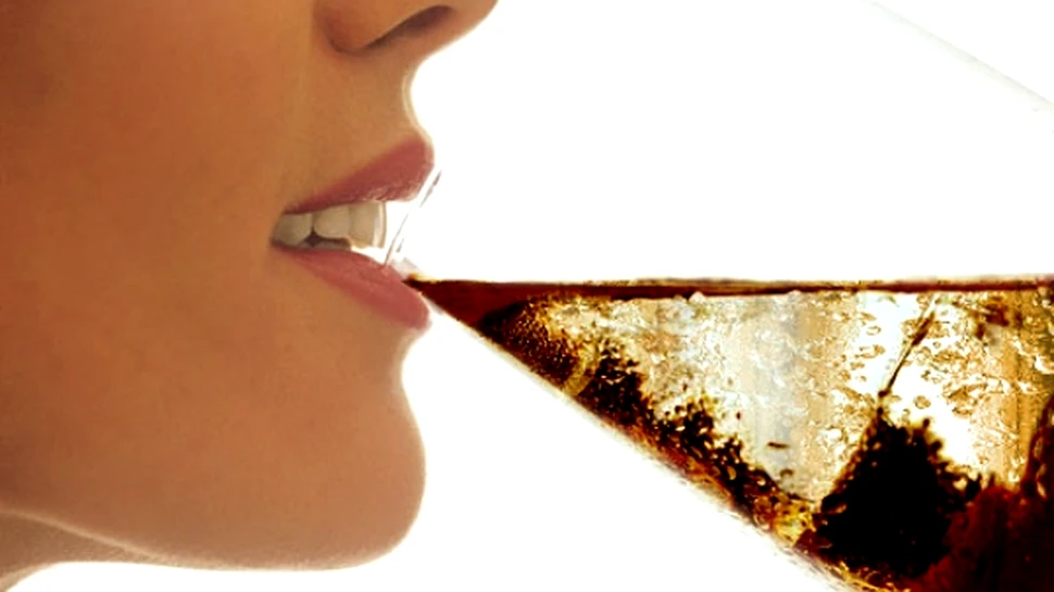 Medicii avertizeaza cu privire la consumul de cola
