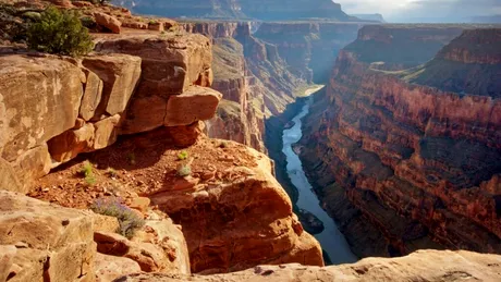 Cel mai mare crater din America are o legătură surprinzătoare cu Marele Canion