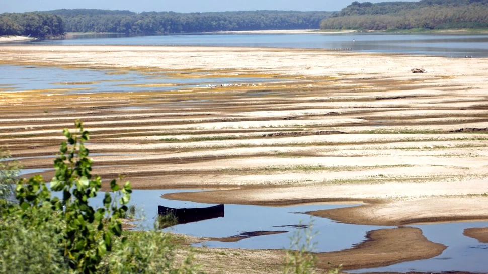 Dunărea și România, în presa americană. Ce spun jurnaliștii despre criza apei?