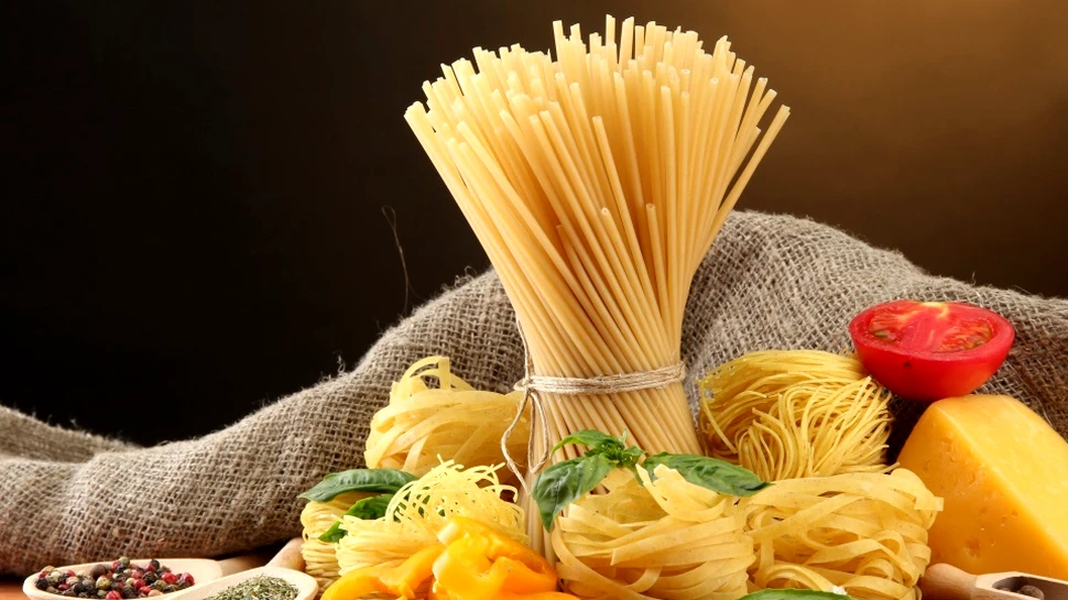 Matematicienii au rezolvat ”misterul spaghetelor”, o problemă care a intrigat cercetătorii timp de aproape un secol