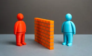 Ce este tulburarea de comunicare socială? De ce unii oameni înțeleg cuvintele, dar nu și regulile unei conversații