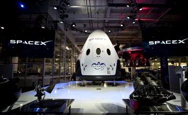 SpaceX a anunţat primul transport turistic spaţial din istorie