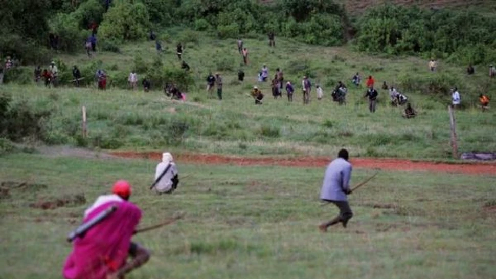 Socant! Razboi primitiv fotografiat in plin secol XXI (foto)