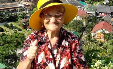 „Super Babushka”. Bătrâna de 90 care călătoreşte în jurul lumii – FOTO