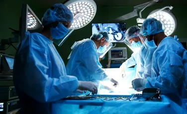 Primul transplant de vezică urinară din lume oferă o nouă speranță unui pacient cu cancer