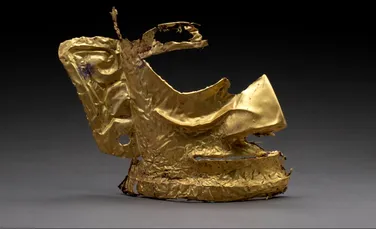 Mască din foiță de aur, printre cele peste 500 de artefacte descoperite la un sit arheologic din China