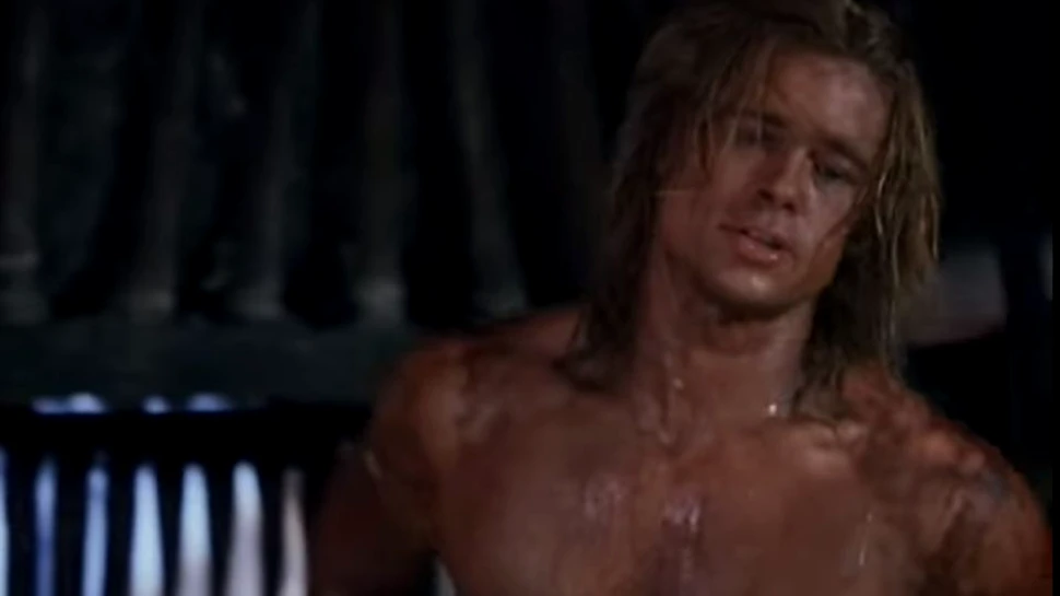 Cum l-a schimbat pe Brad Pitt rolul din filmul ”Troia”, care i-a displăcut profund