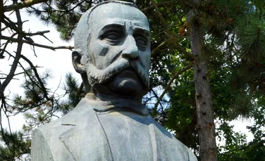 Aron Pumnul, profesorul care i-a marcat tinereţea lui Mihai Eminescu. A fost urmărit de autorităţile maghiare